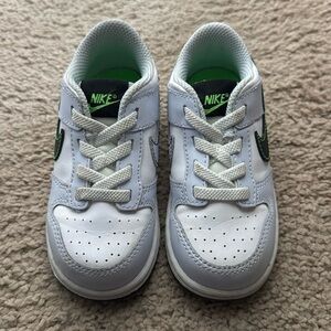 Toddler Nike Sneakers - Size 8C